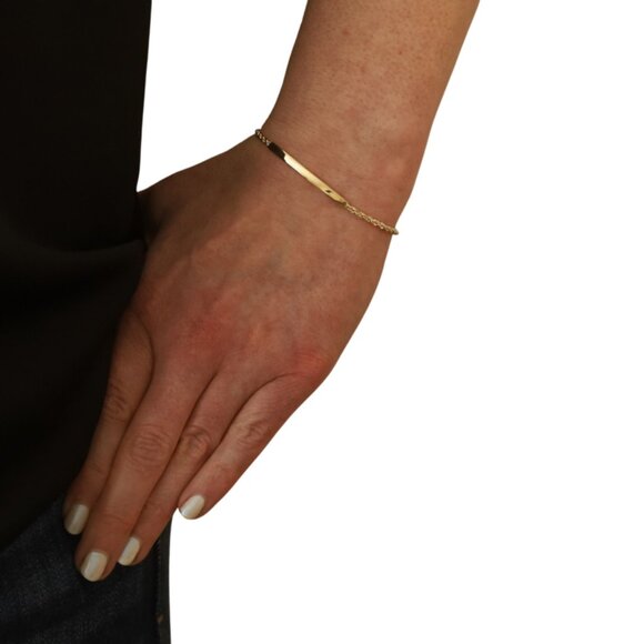 14K Yellow Gold Engravable Curb Link ID Bracelet - Etsy Yellow Gold Identification Bar Bracelet 6 3/4\